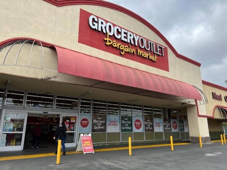CS Signs Grocery Outlet